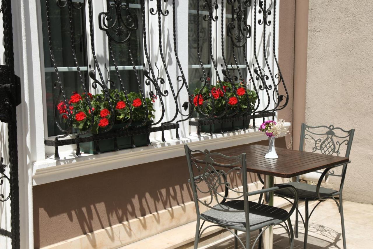 Almina Hotel - Special Class Istanbul Exterior foto