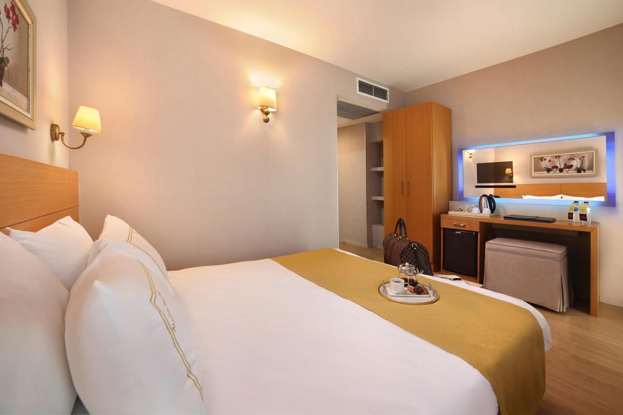 Almina Hotel - Special Class Istanbul Exterior foto